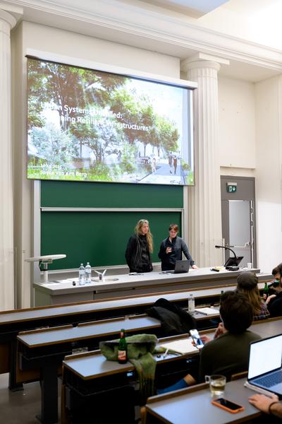 Novembertalks 2025: Joyce van den Berg, Studio Berg (Tu Wien Architektur &amp; Raumplanung, 10.11.2025) Foto: eSeL.at - Joanna Pianka