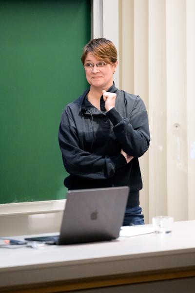 Novembertalks 2025: Joyce van den Berg, Studio Berg (Tu Wien Architektur &amp; Raumplanung, 10.11.2025) Foto: eSeL.at - Joanna Pianka