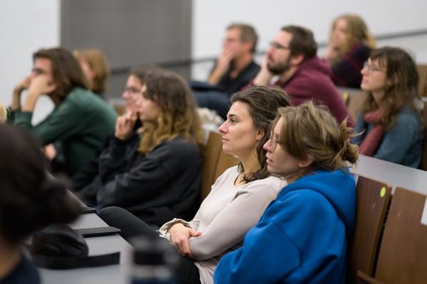 Novembertalks 2025: Joyce van den Berg, Studio Berg (Tu Wien Architektur &amp; Raumplanung, 10.11.2025) Foto: eSeL.at - Joanna Pianka