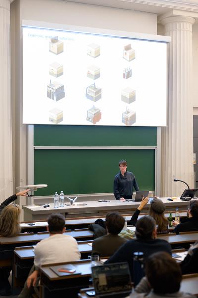Novembertalks 2025: Joyce van den Berg, Studio Berg (Tu Wien Architektur &amp; Raumplanung, 10.11.2025) Foto: eSeL.at - Joanna Pianka