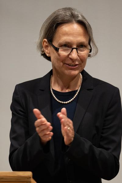 Verleihung Ehrenkreuz für Wissenschaft und Kunst an Tanja Prušnik (Künstlerhaus, 24.6.2025) Foto: eSeL.at - Lorenz Seidler