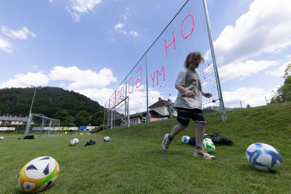 Viertelfestival: Freundschaftsmatch SV Hohenberg gegen Team MOST/4-Festival (Hohenberg, 29.6.2025) Foto: eSeL.at - Lorenz Seidler