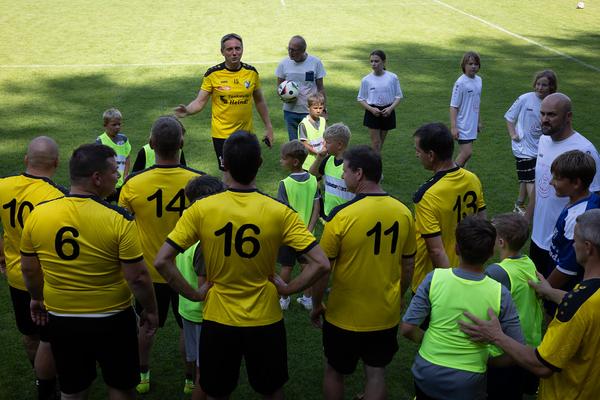 Viertelfestival: Freundschaftsmatch SV Hohenberg gegen Team MOST/4-Festival (Hohenberg, 29.6.2025) Foto: eSeL.at - Lorenz Seidler