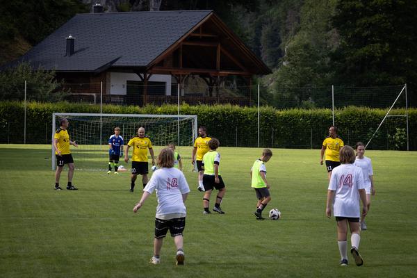 Viertelfestival: Freundschaftsmatch SV Hohenberg gegen Team MOST/4-Festival (Hohenberg, 29.6.2025) Foto: eSeL.at - Lorenz Seidler