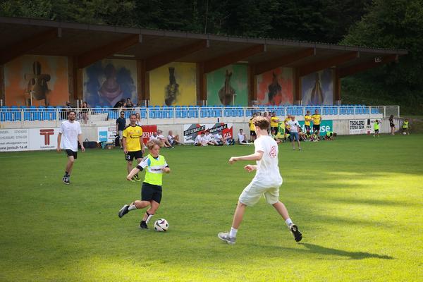 Viertelfestival: Freundschaftsmatch SV Hohenberg gegen Team MOST/4-Festival (Hohenberg, 29.6.2025) Foto: eSeL.at - Lorenz Seidler