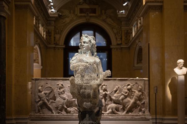 Oliver Laric &quot;Schwellenwesen&quot; (KHM Antikensammlung, 6.11.2025 - 15.2.2026) Foto: eSeL.at - Lorenz Seidler