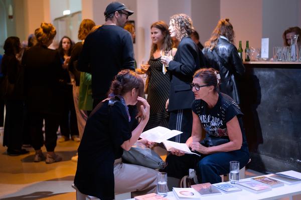 On a tongue’s tip, at a world’s lip (Kunstraum Niederösterreich, 02.09. - 08.11.2025) Foto: eSeL.at - Joanna Pianka