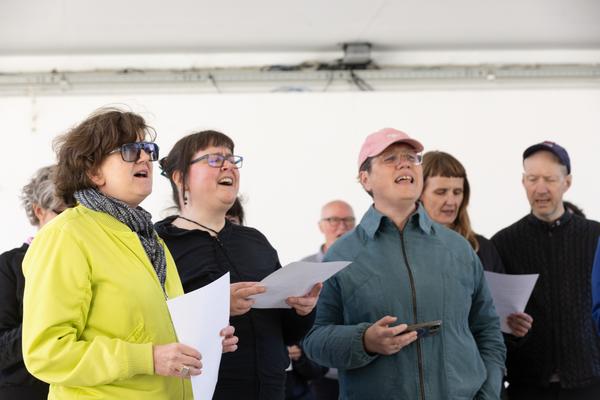 Community Outreach: Chor der schönen Aussichten @ Open House (Belvedere 21, 26.4.2026) Foto: eSeL.at - Lorenz Seidler