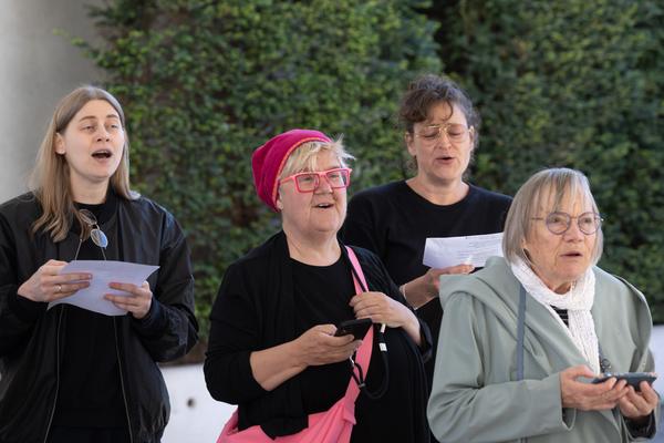 Community Outreach: Chor der schönen Aussichten @ Open House (Belvedere 21, 26.4.2026) Foto: eSeL.at - Lorenz Seidler