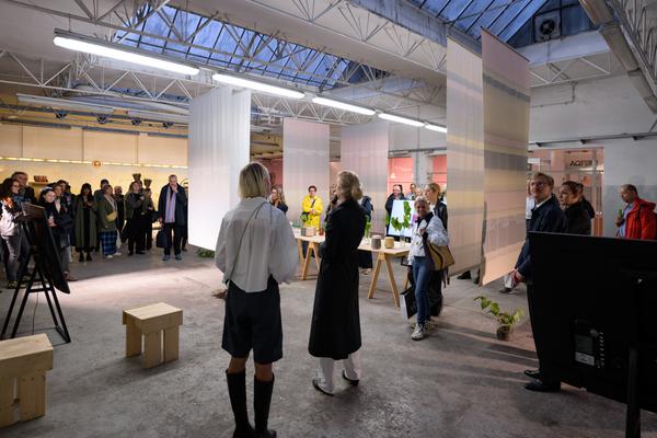 Opening Event VIENNA DESIGN WEEK 2025 (Festivalzentrale, 25.09.2025) Foto: eSeL.at / ViennaDesignWeek - Joanna Pianka