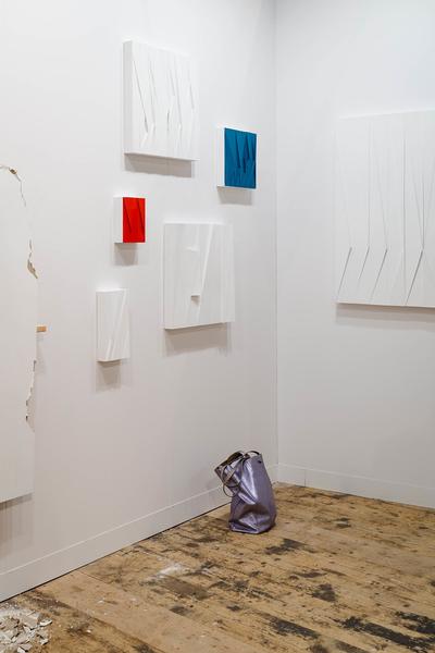 Paper Positions Vienna 2025 - Galerie Michaela Stock(Semperdepot, 13.11.2025) Foto: eSeL.at - Robert Puteanu