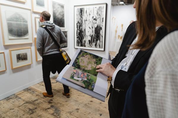 Paper Positions Vienna 2025 - Galerie Emanuel Walderdorff(Semperdepot, 13.11.2025) Foto: eSeL.at - Robert Puteanu