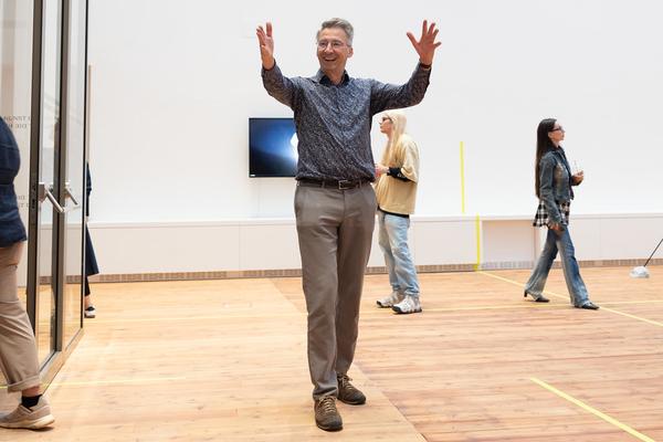 Paradise (The Hall - PART International Art Residency Austria, 7.9. - 28.9.2025) Foto: eSeL.at - Lorenz Seidler