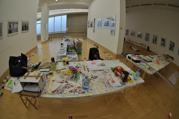 Die Sammlung eSeL. Aufbau (bis 4.5.2016, Essl Museum) Foto: Marlin Essl