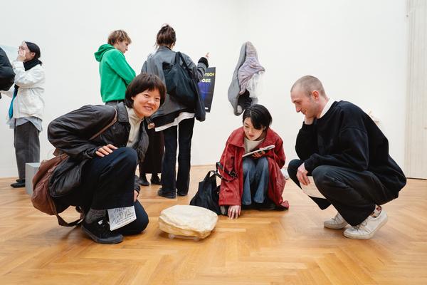 perhaps elsewhere (Akademie der bildenden Künste / Exhibit Studio, 05.11. - 14.12.2025) Foto: eSeL.at - Robert Puteanu