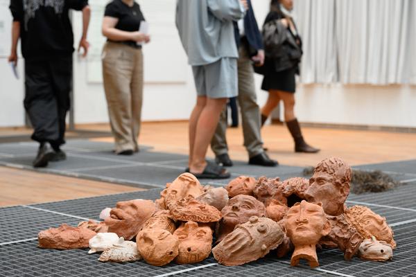 persona. fragments of identity (The Hall. PART International Art Residency Austria, 05.09.2026) Foto: eSeL.at - Joanna Pianka