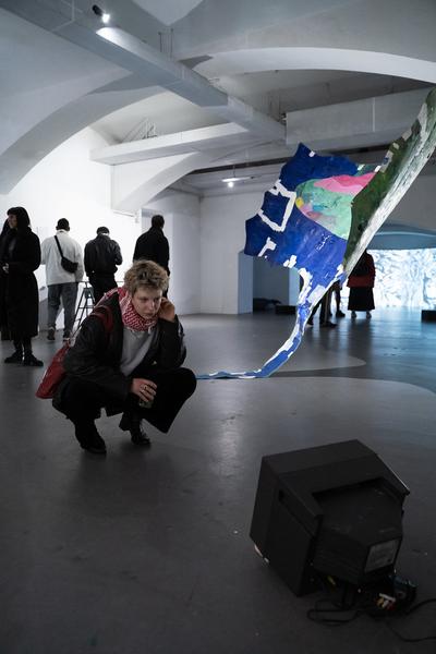 piercing through (das weisse haus, 08.11.2025 - 24.01.2026) Foto: eSeL.at - Sarah Tasha