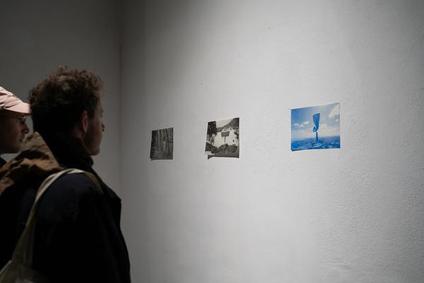 piercing through (das weisse haus, 08.11.2025 - 24.01.2026) Foto: eSeL.at - Sarah Tasha