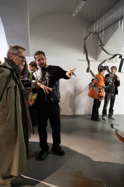 piercing through (das weisse haus, 08.11.2025 - 24.01.2026) Foto: eSeL.at - Sarah Tasha