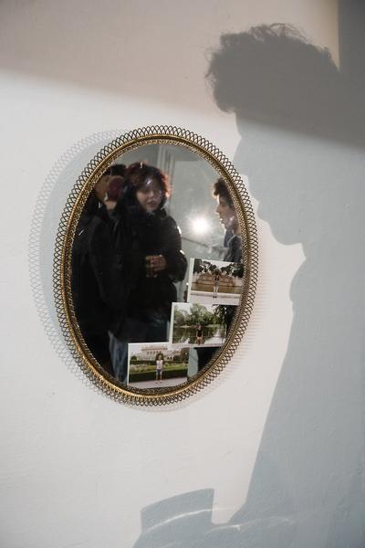 piercing through (das weisse haus, 08.11.2025 - 24.01.2026) Foto: eSeL.at - Sarah Tasha