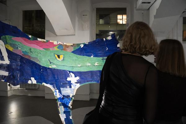 piercing through (das weisse haus, 08.11.2025 - 24.01.2026) Foto: eSeL.at - Sarah Tasha