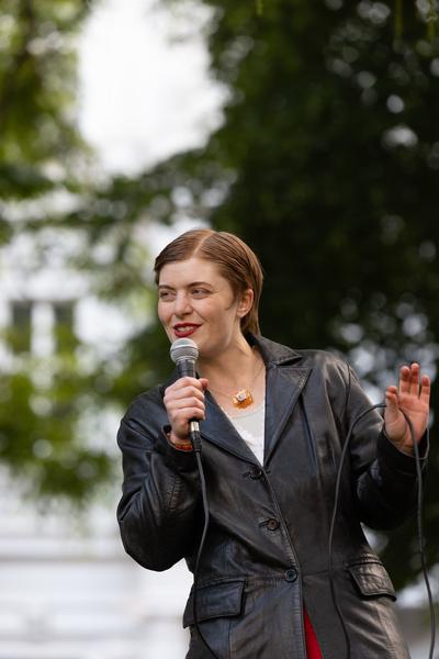 Klara Haug "Wien Holding´s favourite things" @ Platz nehmen #5 "Let´s stick with the Unicorns" (Akademie @ Schillerplatz, 13.5.2026) Foto: eSeL.at - Lorenz Seidler