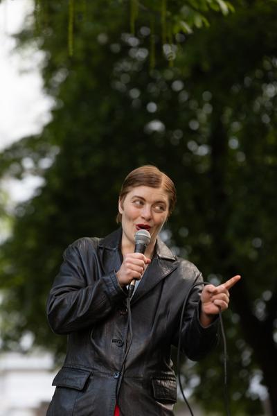 Klara Haug "Wien Holding´s favourite things" @ Platz nehmen #5 "Let´s stick with the Unicorns" (Akademie @ Schillerplatz, 13.5.2026) Foto: eSeL.at - Lorenz Seidler