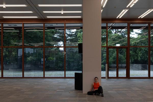 "Janus" Von Katrin Hornek und Karin Pauer (Public Program @ Belvedere 21, 20.6. &amp; 21.6.2025) Foto: eSeL.at - Lorenz Seidler