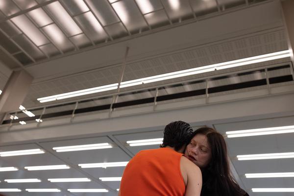 "Janus" Von Katrin Hornek und Karin Pauer (Public Program @ Belvedere 21, 20.6. &amp; 21.6.2025) Foto: eSeL.at - Lorenz Seidler