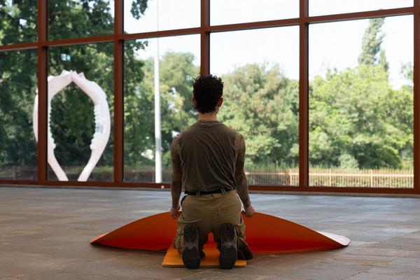 "Janus" Von Katrin Hornek und Karin Pauer (Public Program @ Belvedere 21, 20.6. &amp; 21.6.2025) Foto: eSeL.at - Lorenz Seidler