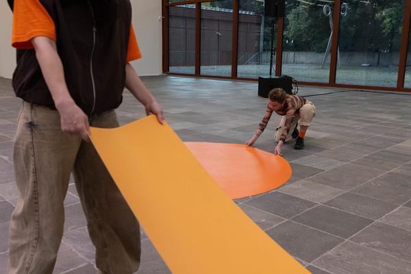 "Janus" Von Katrin Hornek und Karin Pauer (Public Program @ Belvedere 21, 20.6. &amp; 21.6.2025) Foto: eSeL.at - Lorenz Seidler