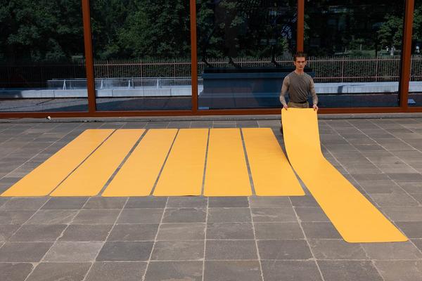 "Janus" Von Katrin Hornek und Karin Pauer (Public Program @ Belvedere 21, 20.6. &amp; 21.6.2025) Foto: eSeL.at - Lorenz Seidler
