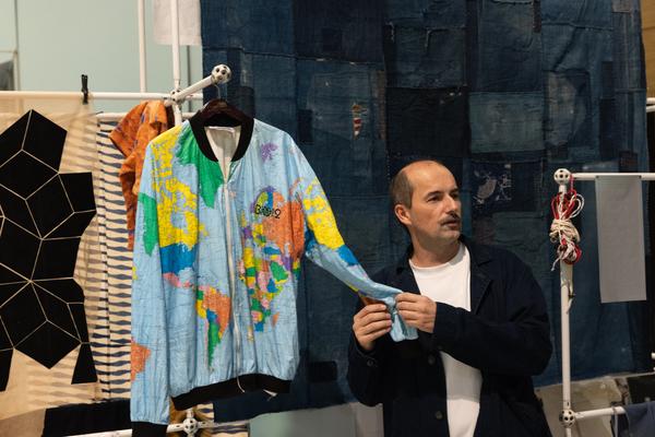 Ralo Mayer &quot;47 Stoffe&quot; (Landesgalerie Burgenland, 25.10.2025 - 25.1.2026) Foto: eSeL.at - Lorenz Seidler