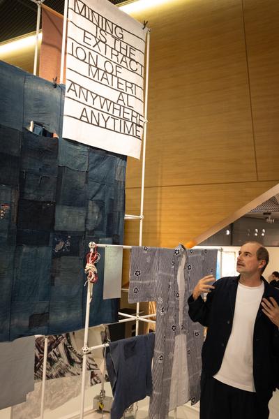 Ralo Mayer &quot;47 Stoffe&quot; (Landesgalerie Burgenland, 25.10.2025 - 25.1.2026) Foto: eSeL.at - Lorenz Seidler