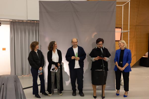 Ralo Mayer &quot;47 Stoffe&quot; (Landesgalerie Burgenland, 25.10.2025 - 25.1.2026) Foto: eSeL.at - Lorenz Seidler