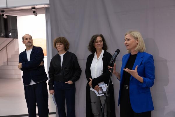 Ralo Mayer &quot;47 Stoffe&quot; (Landesgalerie Burgenland, 25.10.2025 - 25.1.2026) Foto: eSeL.at - Lorenz Seidler