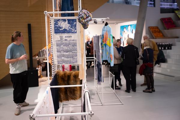 Ralo Mayer &quot;47 Stoffe&quot; (Landesgalerie Burgenland, 25.10.2025 - 25.1.2026) Foto: eSeL.at - Lorenz Seidler