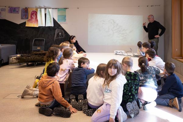 ReGenerativa: Herwig Turk &quot;Wasser&quot; (Kinder Kunst Labor, 19.11.2025) Foto: eSeL.at - Lorenz Seidler