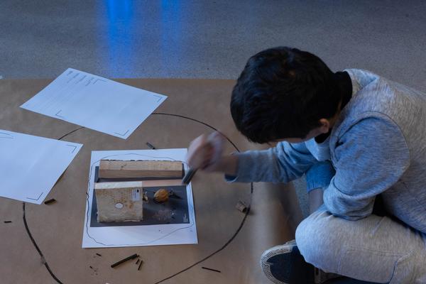 ReGenerativa: Ronja Grossar &quot;Kreisläufe&quot;  (Kinder Kunst Labor, 19.11.2025) Foto: eSeL.at - Lorenz Seidler