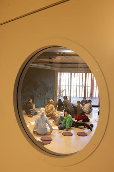 ReGenerativa: Ronja Grossar &quot;Kreisläufe&quot;  (Kinder Kunst Labor, 19.11.2025) Foto: eSeL.at - Lorenz Seidler