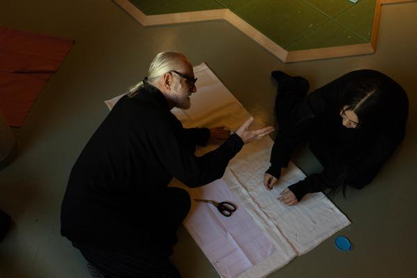 ReGenerativa: Karin Oèbster &quot;Textilien&quot; (Kinder Kunst Labor, 19.11.2025) Foto: eSeL.at - Lorenz Seidler