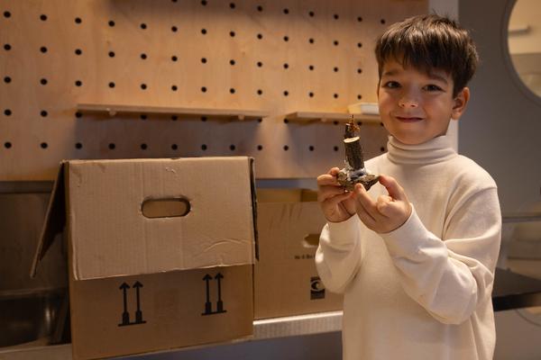 ReGenerativa: Herwig Turk &quot;Wasser&quot; (Kinder Kunst Labor, 19.11.2025) Foto: eSeL.at - Lorenz Seidler