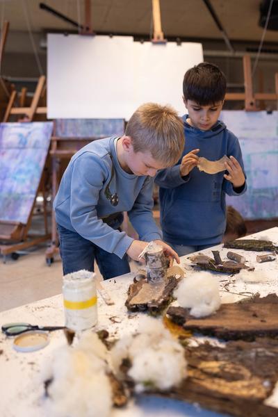 ReGenerativa: Herwig Turk &quot;Wasser&quot; (Kinder Kunst Labor, 19.11.2025) Foto: eSeL.at - Lorenz Seidler