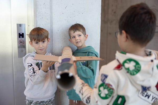 ReGenerativa: Kay Walkowiak &quot;Tiere und andere Spezies, Natur und Pflanzen&quot;  (Kinder Kunst Labor, 19.11.2025) Foto: eSeL.at - Lorenz Seidler