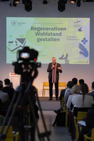 ReGenerativa &quot;Regenerativen Wohlstand gestalten&quot; Auftaktveranstaltung (New Design University St. Pölten, 27.11.2025) Foto: eSeL.at - Lorenz Seidler