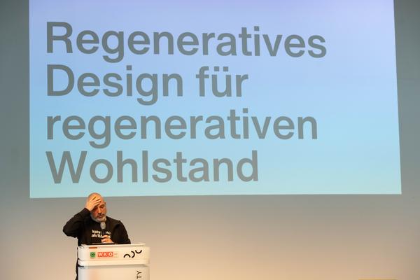 ReGenerativa &quot;Regenerativen Wohlstand gestalten&quot; Auftaktveranstaltung (New Design University St. Pölten, 27.11.2025) Foto: eSeL.at - Lorenz Seidler
