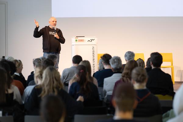 ReGenerativa &quot;Regenerativen Wohlstand gestalten&quot; Auftaktveranstaltung (New Design University St. Pölten, 27.11.2025) Foto: eSeL.at - Lorenz Seidler