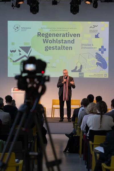 ReGenerativa "Regenerativen Wohlstand gestalten" Auftaktveranstaltung (New Design University St. Pölten, 27.11.2025) Foto: eSeL.at - Lorenz Seidler