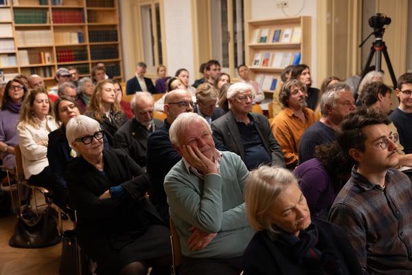 Resistance in Crumbling Democracies (Sigmund Freud Museum &amp; IWM, 21.3.2026) Foto: eSeL.at - Lorenz Seidler