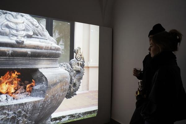 3 Million (das weisse haus, 08.11. - 22.11.2025) Foto: eSeL.at - Sarah Tasha